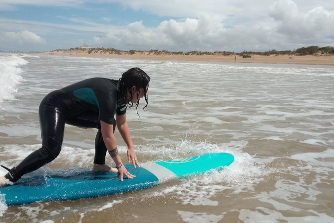 2h surfing in uncrowded spots - Two hours in the water with close instruction