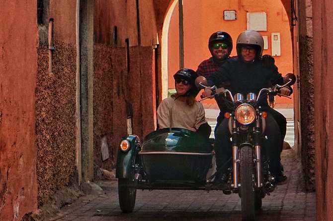 3h Private Sidecar Ride / Secrets of Marrakech - The guide can make or break the experience