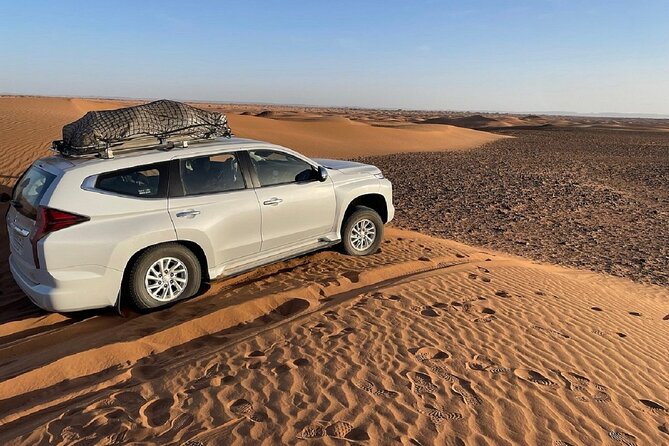 4×4 Jeep Desert Safari Tour with Lunch and Camel Ride - Finding fishermen’s caves at Sidi Rbat