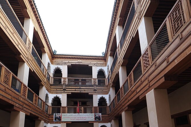 5-Hour Private Walking Tour of the Medina in Fez - Entering through Bab Boujloud
