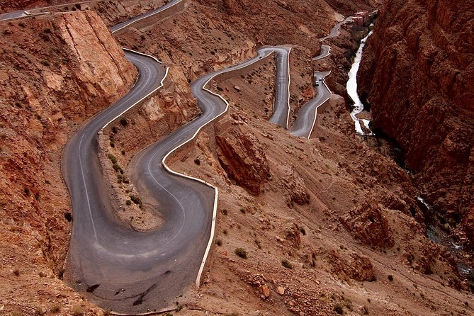 8 - Day Morocco Tour from Casablanca via Chefchaouen & Desert - Marrakech after a week on the road