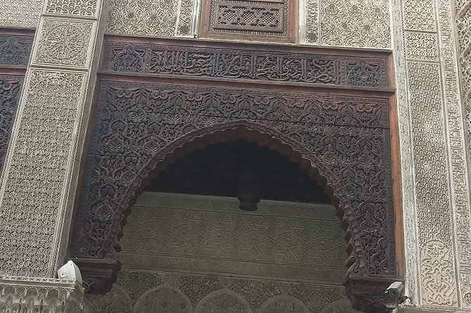 A Unique Experience In Fez With A Guide And A Driver (Full Day) - al-Qarawiyyin and Moulay Idriss II