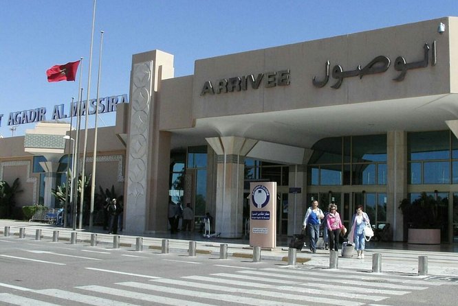 Agadir Airport Transfer Service 24/7 - Private booking, with one vehicle question to settle