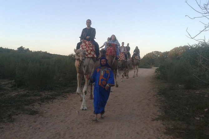 Agadir Camel Riding +Sunset and Dinner( barbecue) - The guides and the pace of the outing