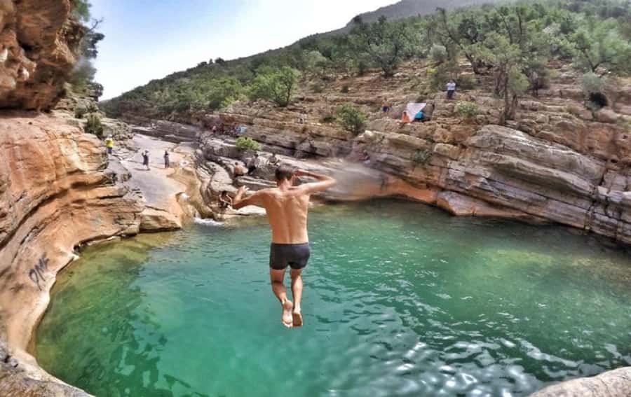 Agadir :Half day Paradise Valley & Atlas Mountains Tour - Walking into Paradise Valley