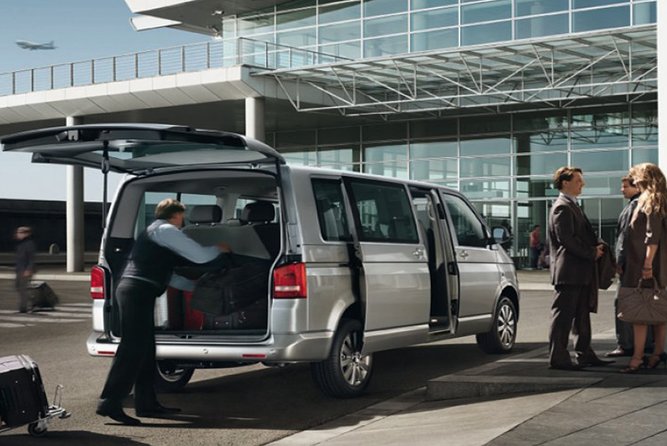 Agadir or Taghazout Taxi Airport Service 24/7d - Luggage, surfboards, and special requests