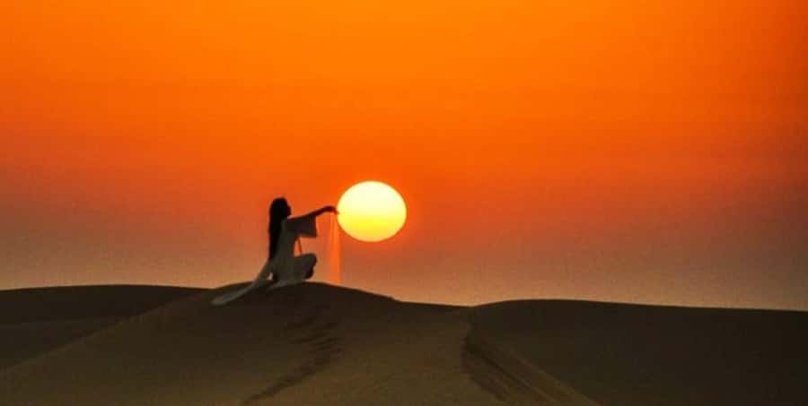 Agadir/Taghazout: Desert Sandboarding & Visit to the Canyon - Sunset on the sand
