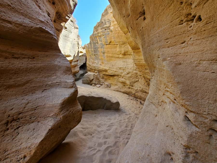 Agadir: Timlaline Desert and Paradise Valley with Camel Ride - Small groups, vehicles, and guiding style