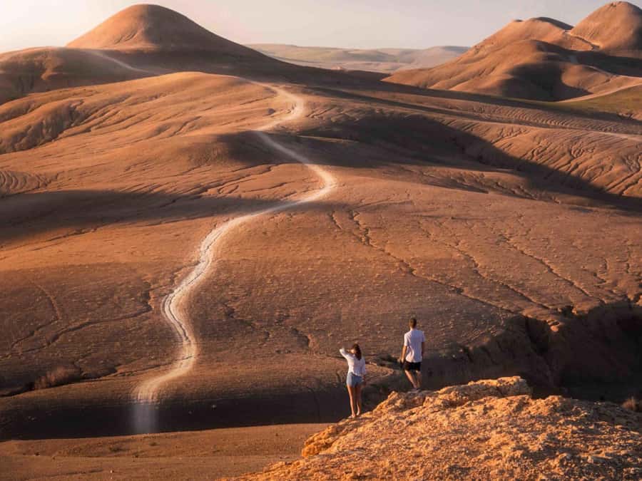 Agafay Desert: Magical Half-Day Lunch with Pool Swim - Lunch with Atlas Mountain views