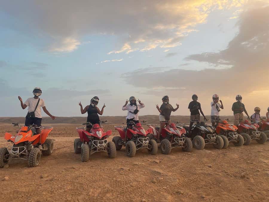 Agafay Desert: Quad Bike Experience with Lunch - Who should book this Agafay outing?