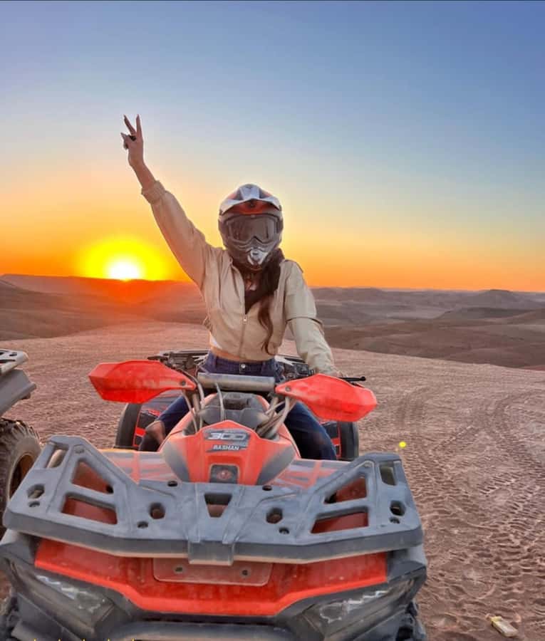 Agafay tour Quade Bike, Sunset and Romantic Dinner Show - Berber music, dance, and the fire show