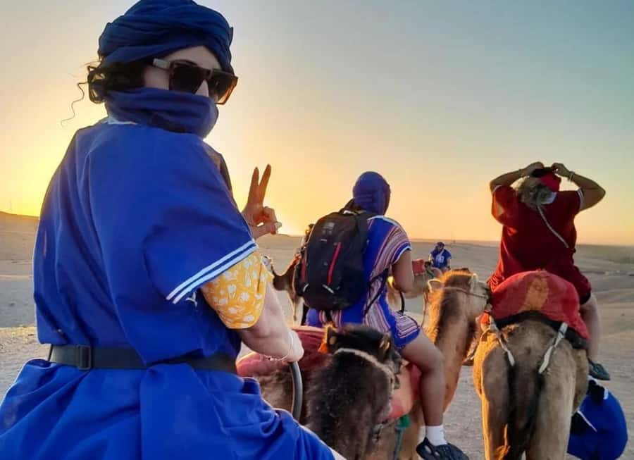 Agafay Tour: Sunset, Dinner, Camel ride, Quad and fire show - Guide quality and language support