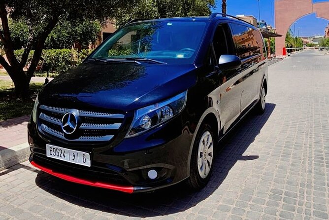 Amazing airport pickup/ drop off in Casablanca/ safe&easy - What the 4.9 rating does and does not tell you