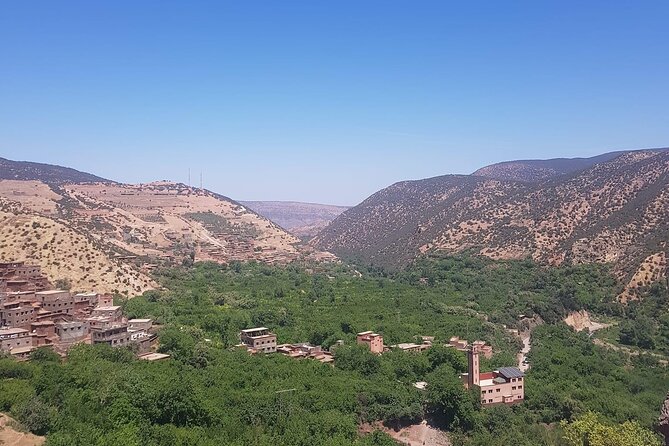 Atlas Mountains ourika valley Guided Tour - The ride back to Marrakech