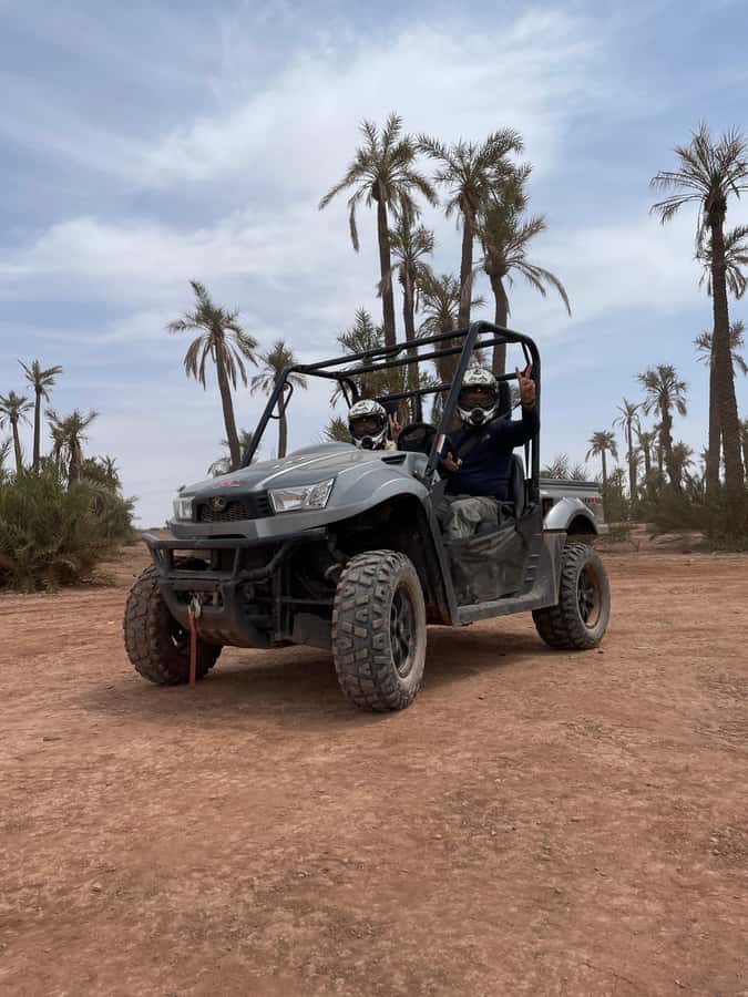 Buggy ride at the Palm Grove and Desert with swimming pool - Why the Jbilet desert makes a good buggy route