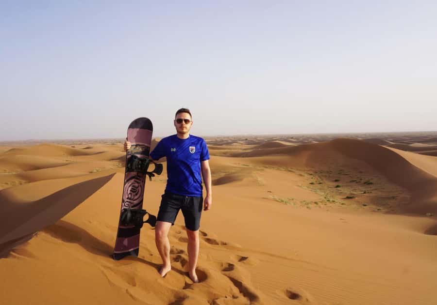 Casablanca: 6-Day Tour To Marrakech Via Chefchaouen & Desert - Who should book this six-day route?