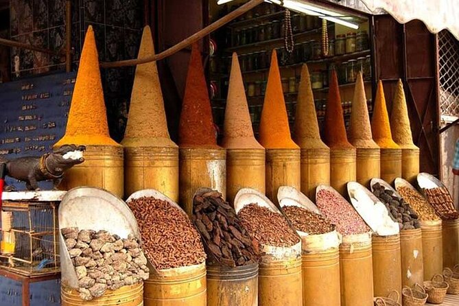 Casablanca Airport Layover Tour with Return to Airport or Hotel Dropoff - What this Casablanca layover tour really offers