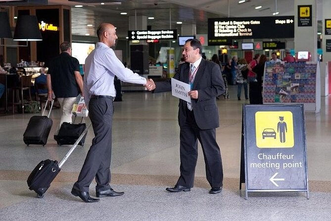 Casablanca Airport Transfer to any hotel in Casablanca city - The airport meeting and luggage help