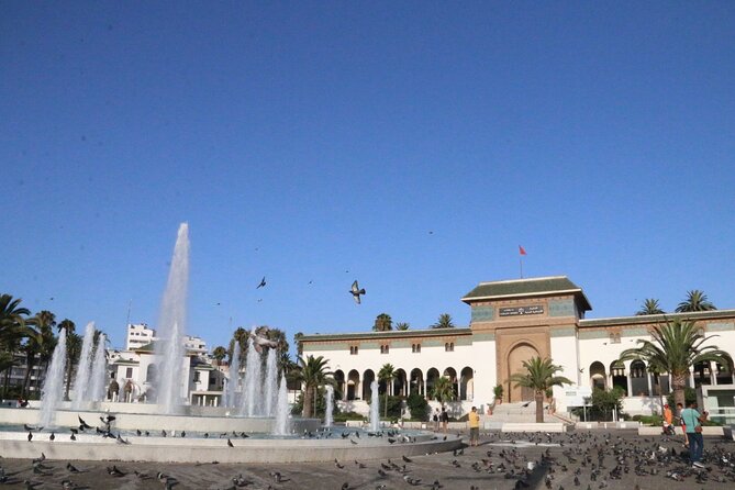 Casablanca and Morocco Shared Walking Tour with Licensed Guide - Rick’s Café and the film connection