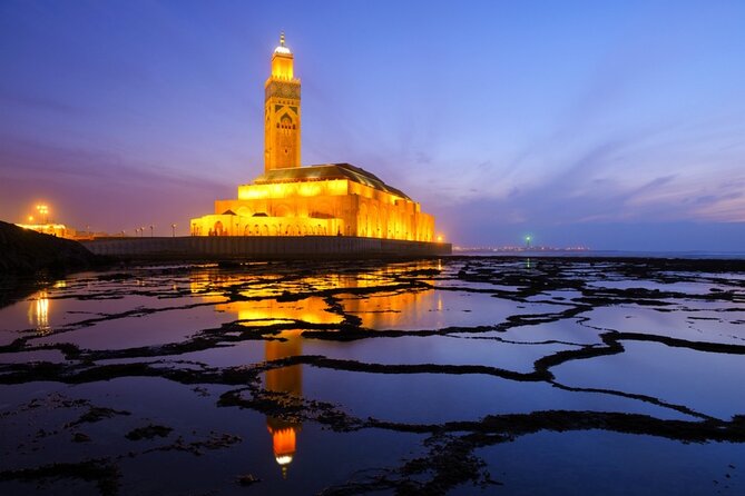 Casablanca City Night Tour and Traditional Moroccan Dinner - Mohammed V Square and Casablanca’s civic center