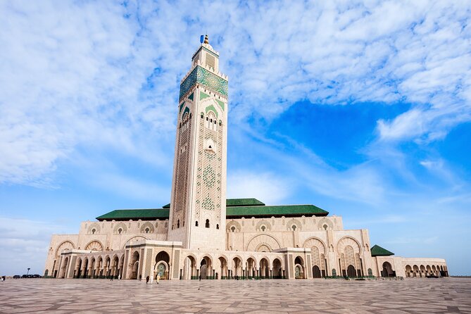 Casablanca City Tour: Hassan II Mosque, Arab League Park & Sights - Arab League Park and the Sacred Heart area