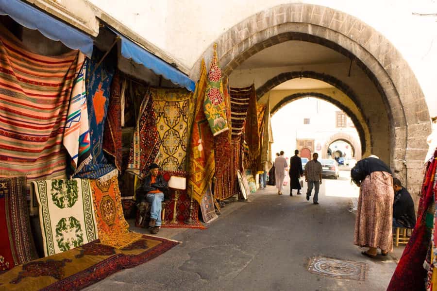 Casablanca City Tour with Hotel Pickup and drop off - Rick’s Café adds a movie-landmark pause