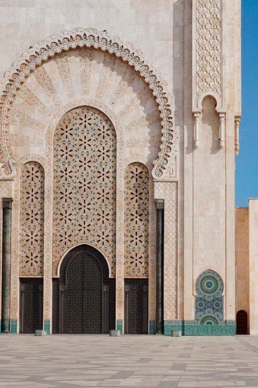 Casablanca: City Tour with Round-Trip Cruise Port Transfers - Anfa, Art Deco streets, and Casablanca’s modern identity