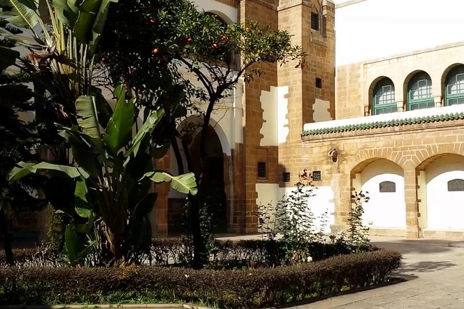 Casablanca Guided City Tour - The Royal Palace: a five-minute look behind the gates