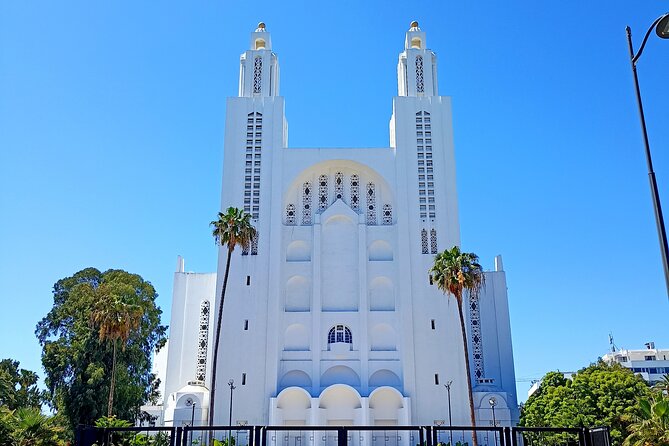 Casablanca Half-day guided tour - Churches and central Casablanca’s layered past