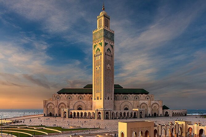 Casablanca Half-day guided tour - Old Medina, Place Marishal, and the city’s older face