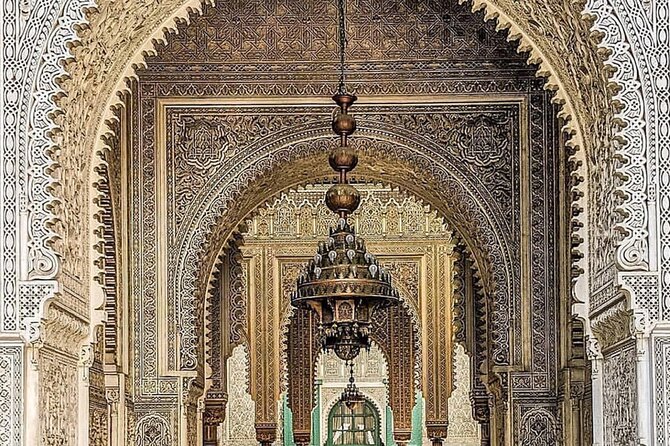 Casablanca: Hassan II Mosque & City Highlights Tour - Parks and churches show a different side of the city