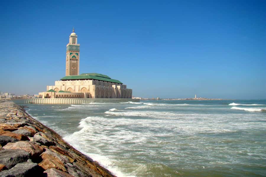 Casablanca: Hassan II Mosque Premium Tour with Entry Ticket - Booking and timing advice
