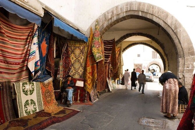 Casablanca Private City Tour - Churches that reveal another Casablanca
