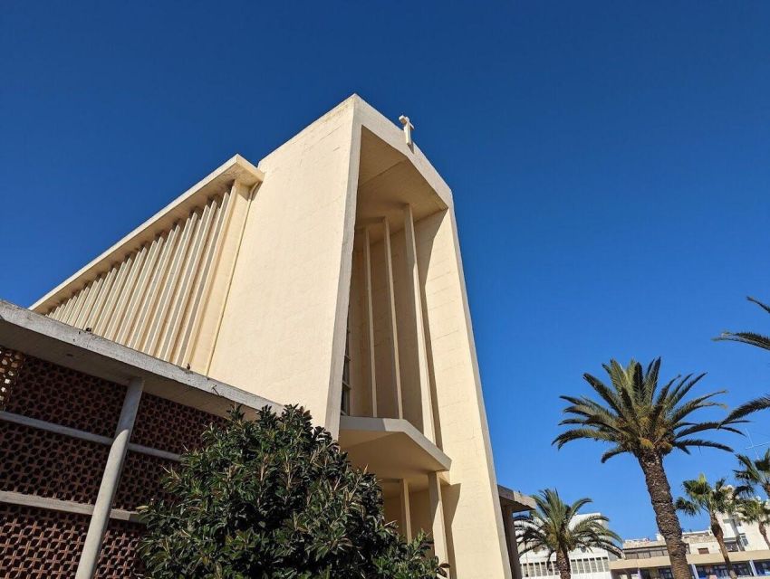 Casablanca: Private or Group Tour - Habous Quarter brings in traditional shopping