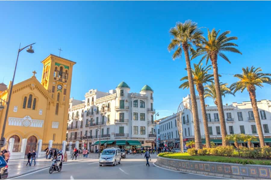 Chefchaouen & Tetouan: Day Trip from Tangier - Free time for lunch, tea, and shopping