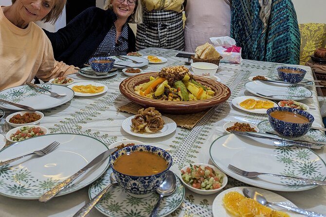 Cooking Class - Moroccan cuisine - Choosing tagine, couscous, or zaalouk