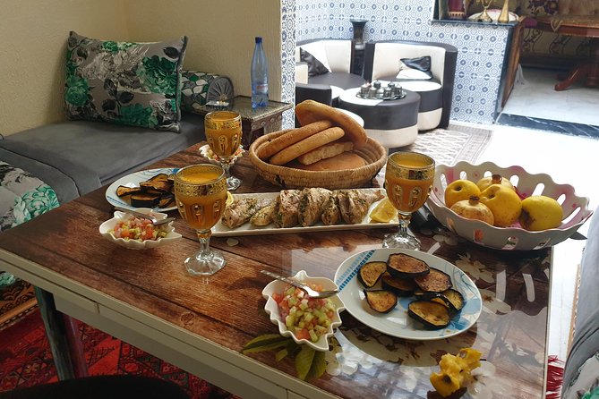 Cours de cuisines chez l'habitant - Meeting Abdul and Fatima at home