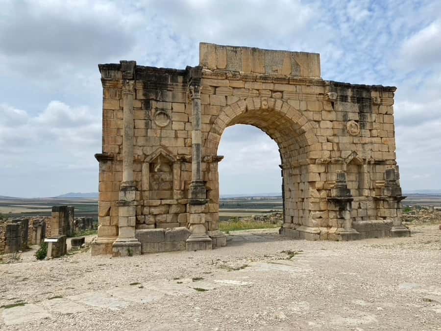 Cultural Day Trip meknes Volubilis in a Small Group OF 8 - Timing, transport, and what to bring