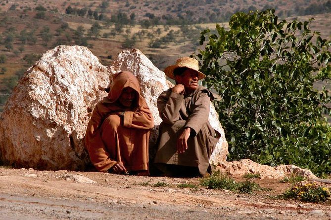 Day Trip To Atlas Mountains and Three Valleys & Berber Villages from Marrakech - Berber villages and tea with a local family