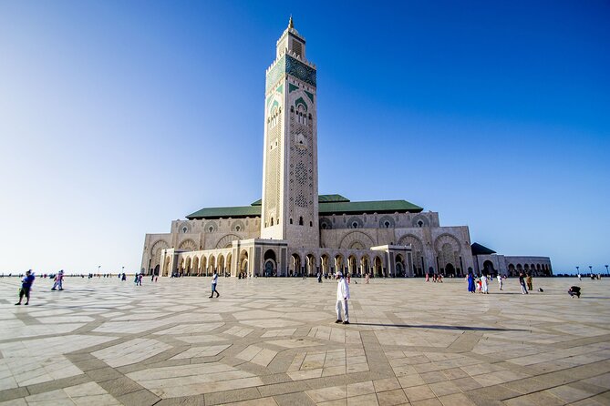 Day Trip To Casablanca from Marrakech - Lunch is practical, but check what is being served