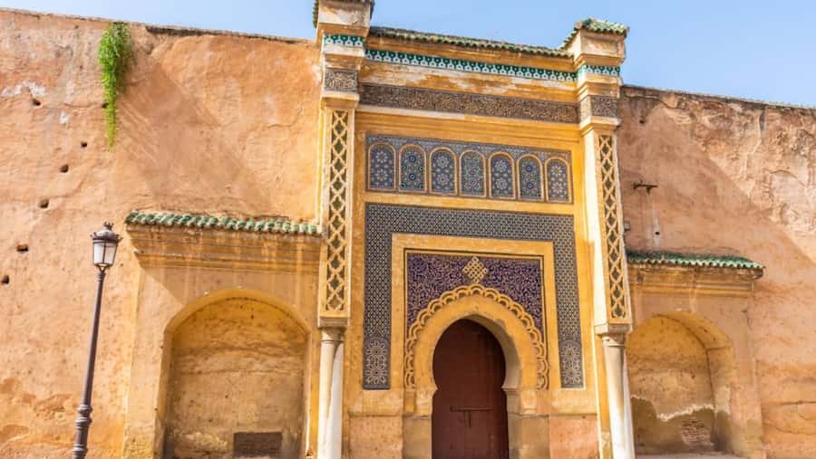 Day trip to meknes ,volubilis , moulay idris - Which guide style suits you?