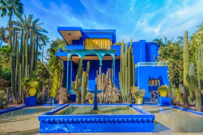 Day Trips from Agadir to Marrakech with Amazing guide - Wandering the Marrakech souks