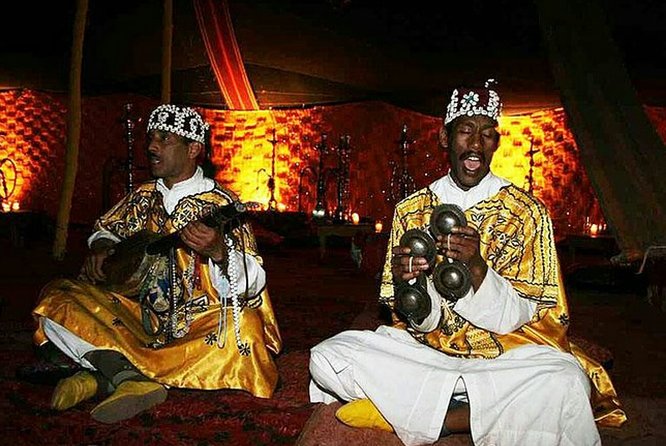 Enjoy Agadir Berbère Night show Fantasia dinner & spectacles ® - Who will enjoy this experience most?