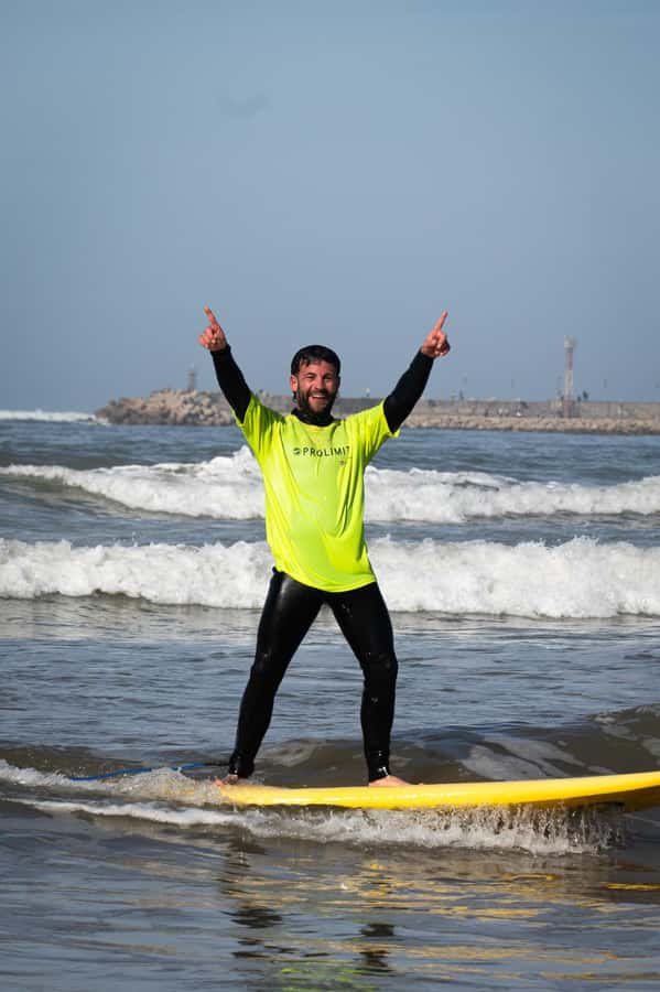 Essaouira: Surf Lesson with changing rooms & Hot showers - Who should book this lesson?
