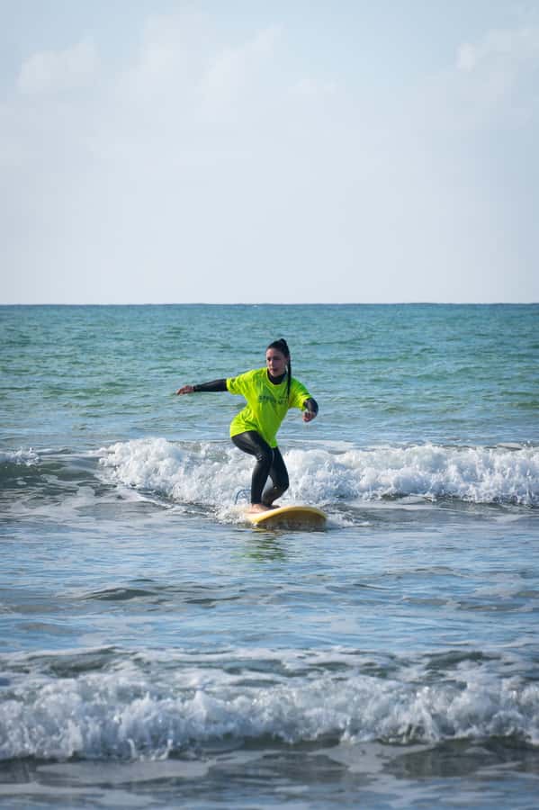 Essaouira: Surf Lesson with changing rooms & Hot showers - The beach briefing comes before the first wave