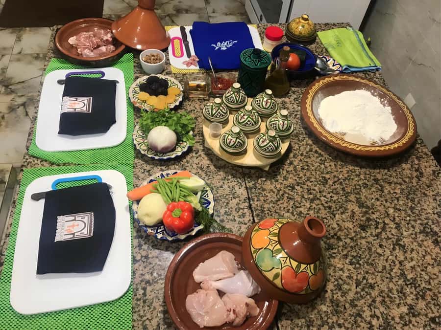 Essaouira: Traditional Family Style Moroccan Cooking Class - A Market Start at 6 PM in Essaouira