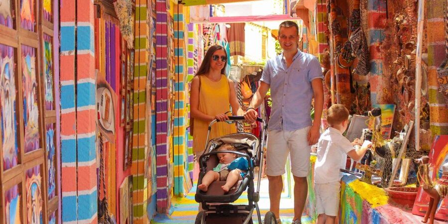 Exclusive Fez Medina Walking Tour with a local Guide - Attarine Market, Souk Sebaghine, and Seffarine Square
