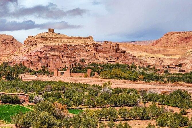 Experience Luxury in Zagora: 2-Day Desert Adventure - Camelback at sunset and dinner under the stars