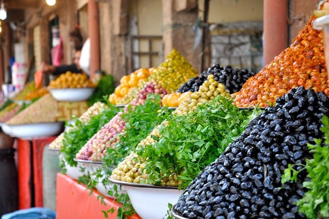 Explore Agadir Souk El Had With a Licensed Tour Guide - What the $22.08 price really buys