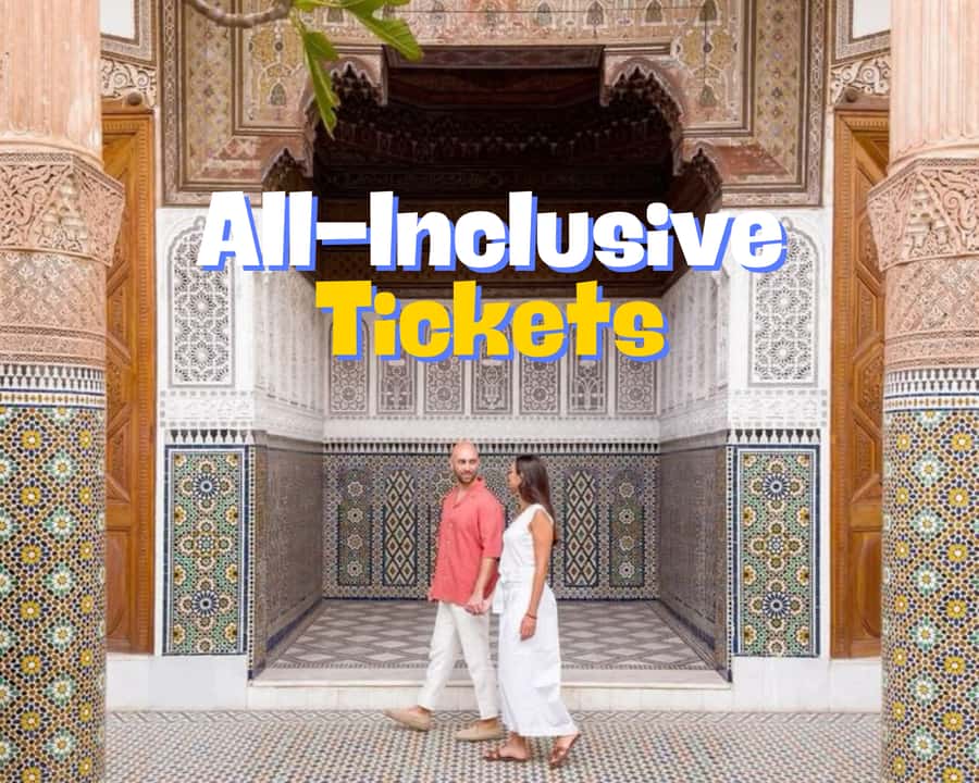 Fes: Guided Sightseeing Tour with Luxury Car - Walking through the Fes Medina